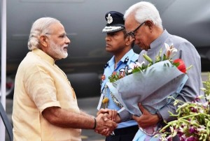 PM Narendra Modi with Governor Shri NN Vohra 