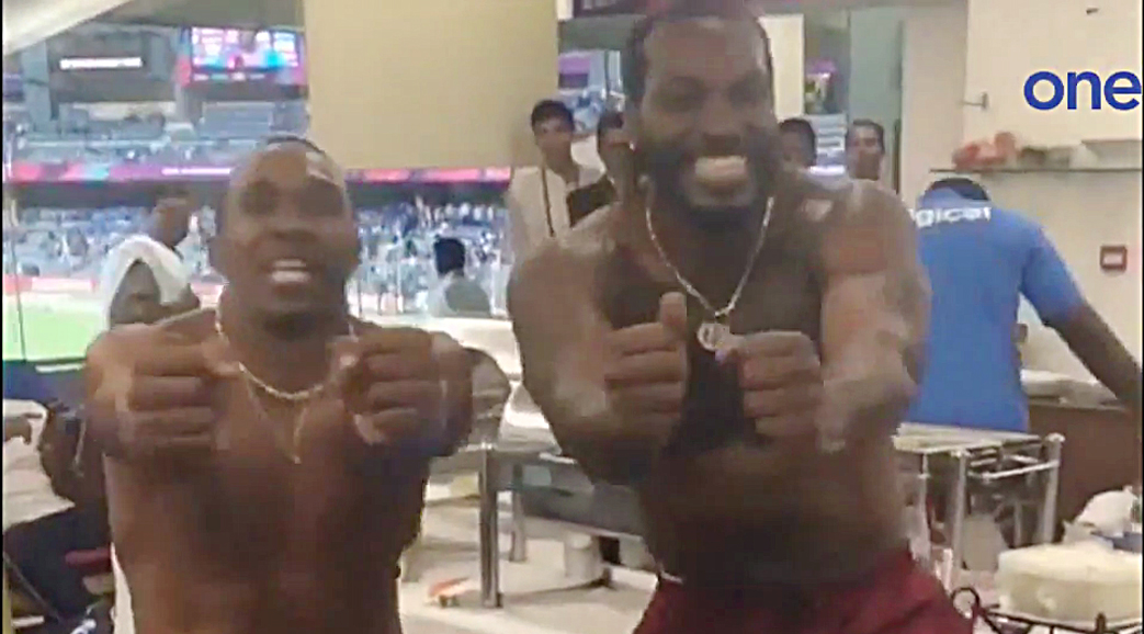 Chris Gayle, Dwayne Bravo did the champions dance