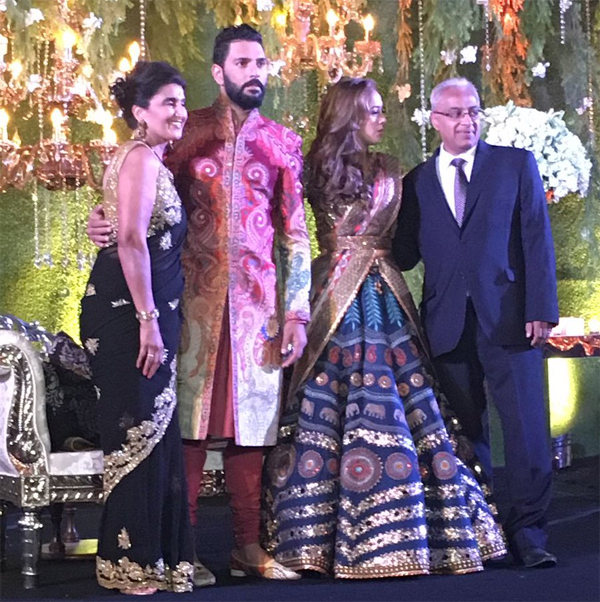 yuvraj-hazel reception pics