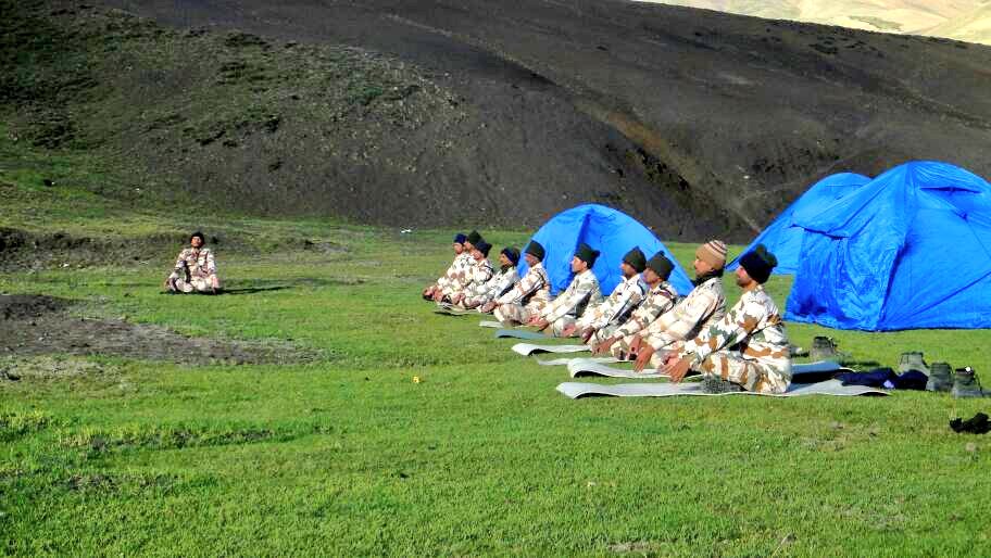 itbp yoga at himalayan uk