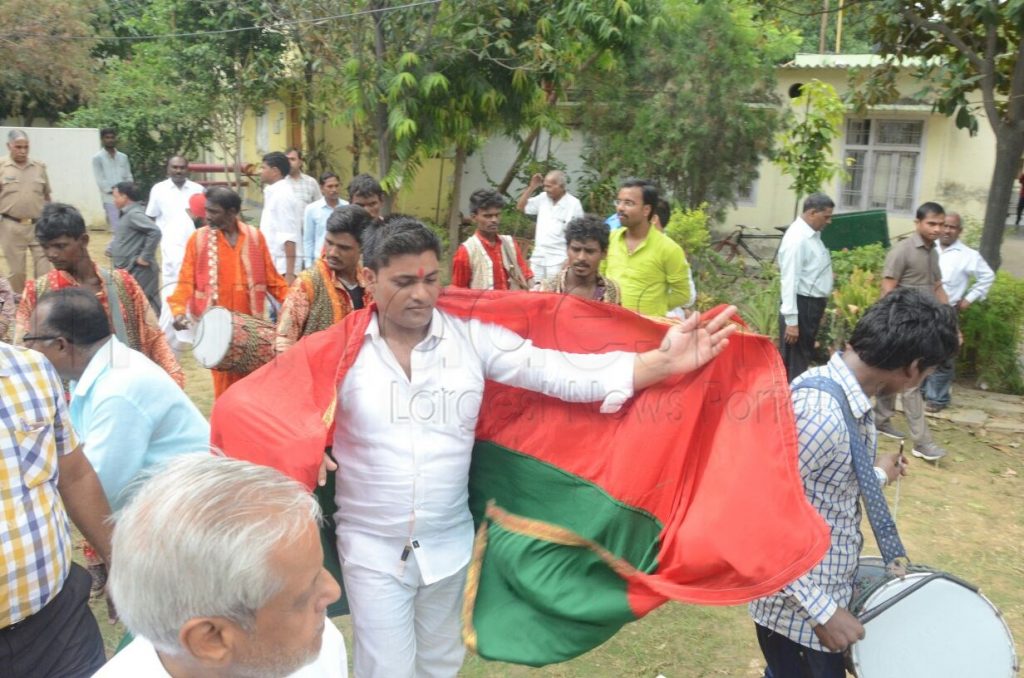 planting on akhilesh yadav 45th birthday