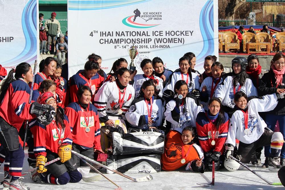 women's ice hockey