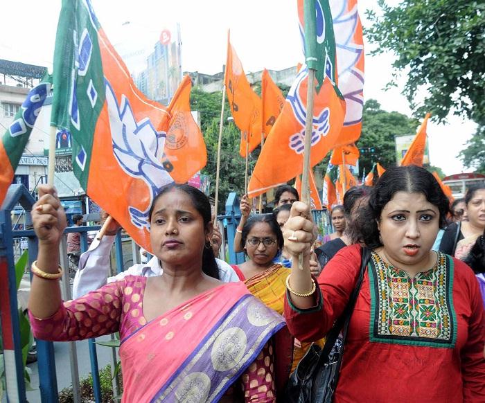 BJP MAHILA MORCHA PROTEST