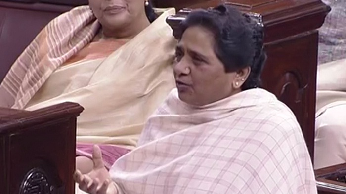 mayawati attacked pm