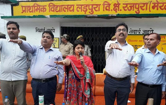 Meerut DM B chandrakala