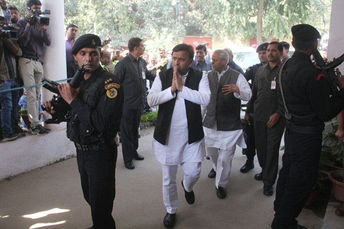 cm akhilesh yadav ram naresh yadav