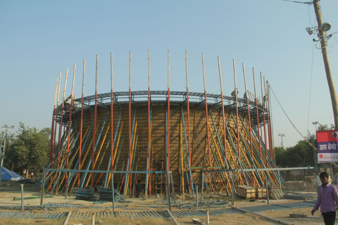 Well of Death in lucknow mahotsav