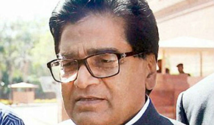 ramgopal yadav supporting akhilesh