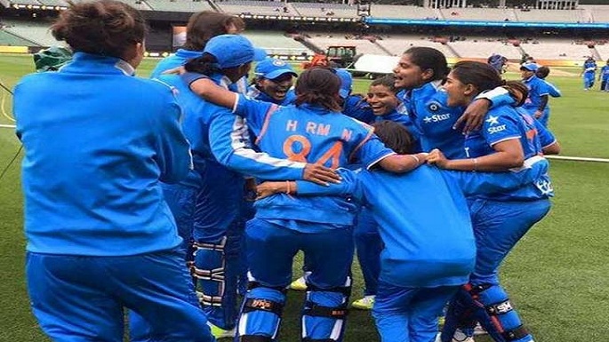 women-cricket-team