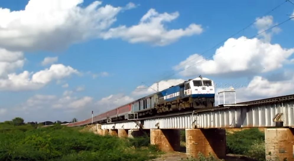 manglor mail train accident