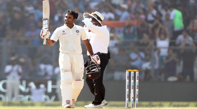 Jayant Yadav score Test hundred