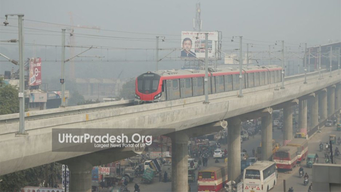 lucknow metro first train