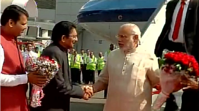 pm modi arrival in mumbai