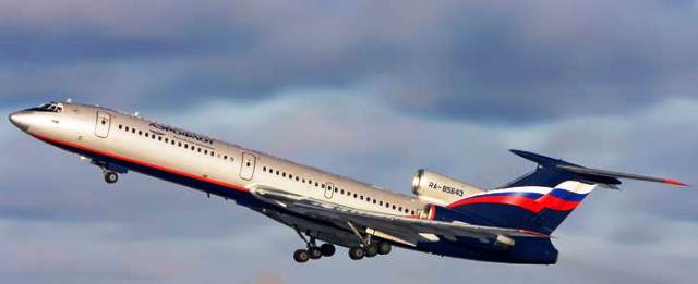 Russian military plane crashes