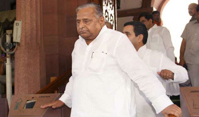 shivpal meeting mulayam