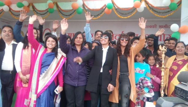 phogat sisters reaches meerut