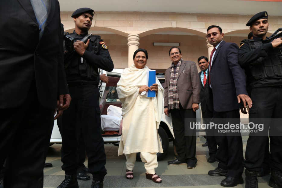 BSP Supremo mayawati press conference pics