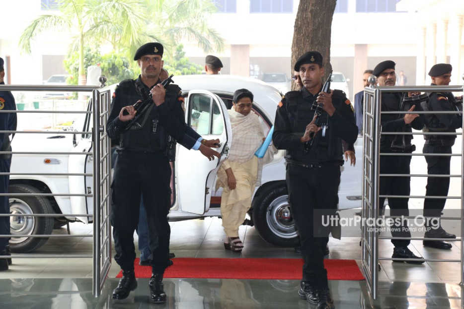 mayawati chaired meeting