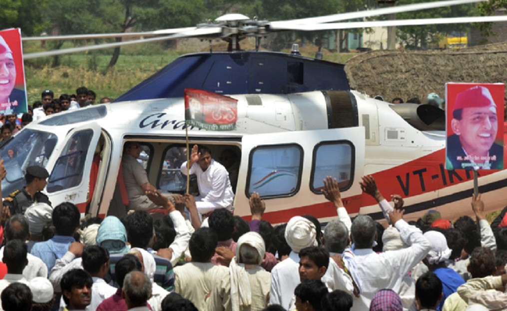 akhilesh yadav rally