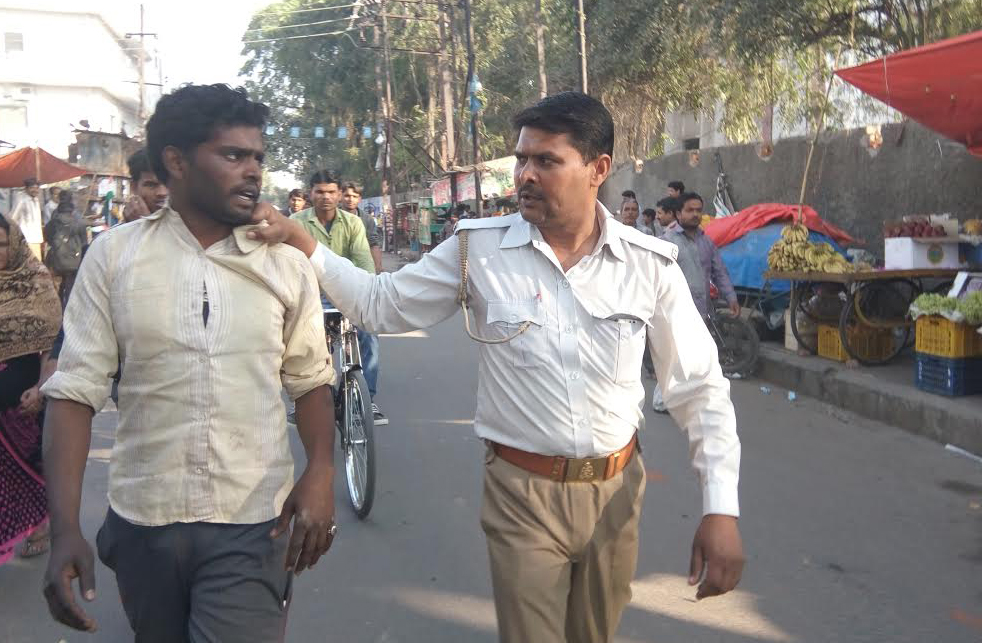 lucknow traffic police