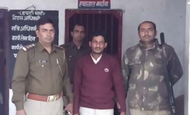 shamli police with Drug smuggler