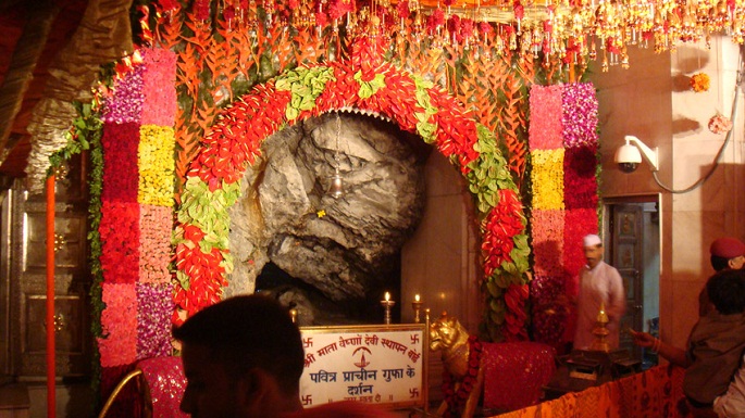 vaishnodevi old cave opened