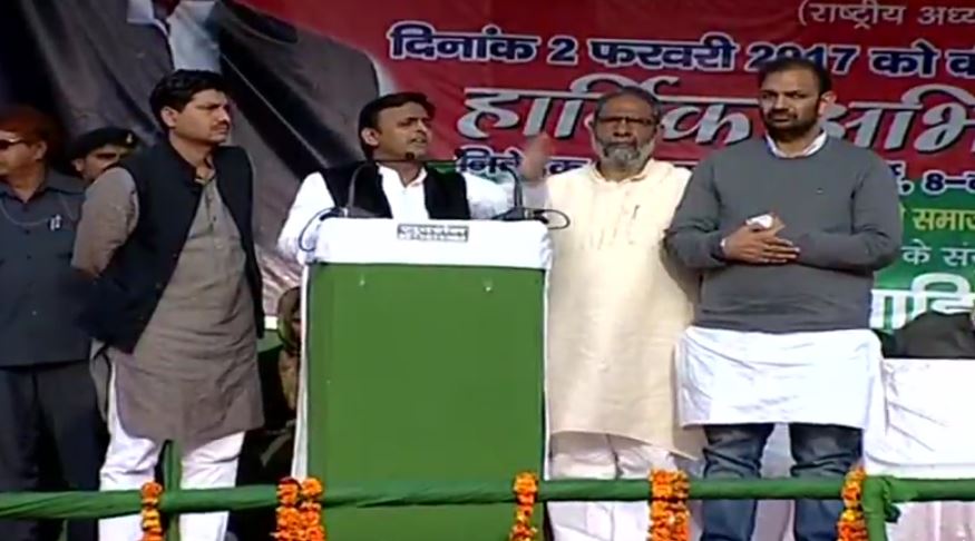 akhilesh addressed kairana public meeting