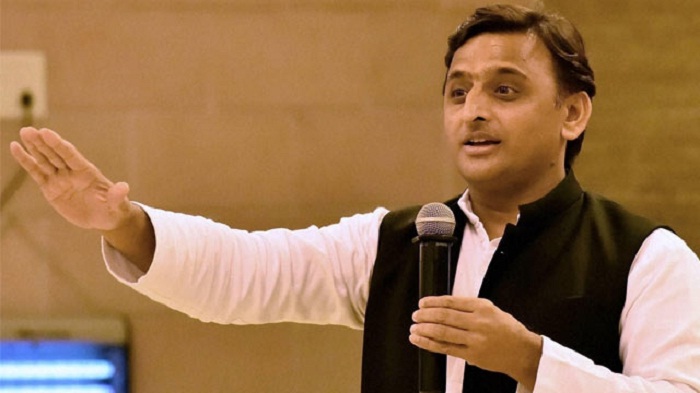 akhilesh addressed tulsipur public meeting