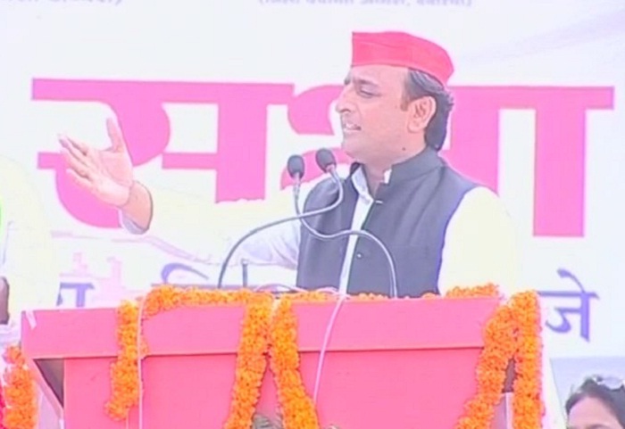 akhilesh yadav deoria public meeting