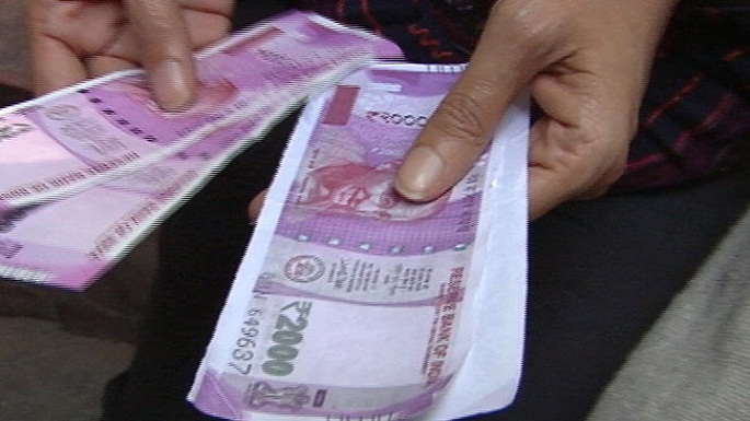 fake 2000 note