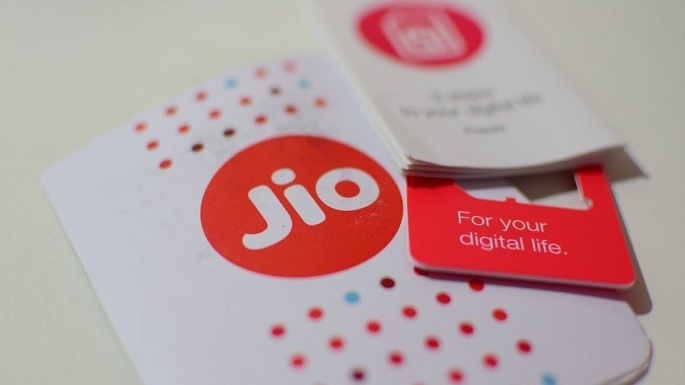 jio free calling data services take nominal charge