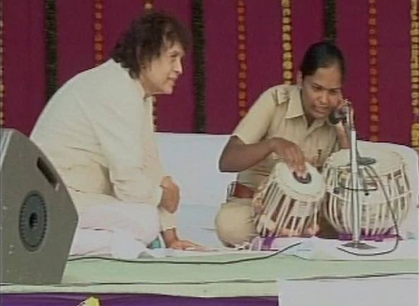 zakir hussain in yerwada jain