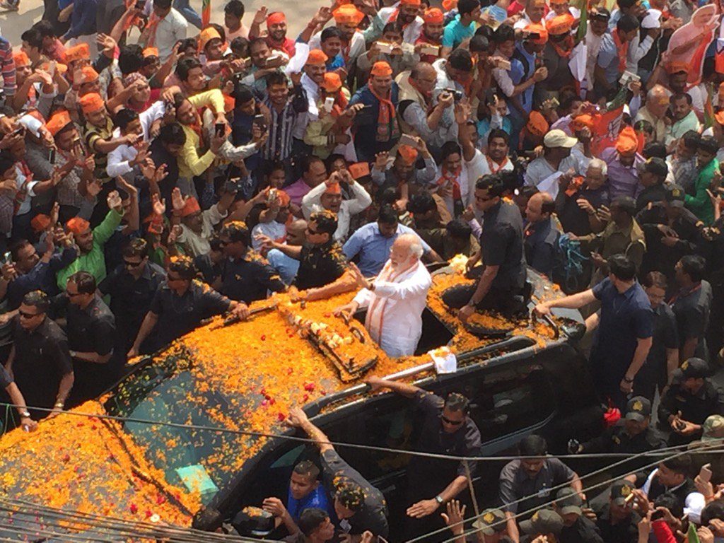 pm modi roadshow