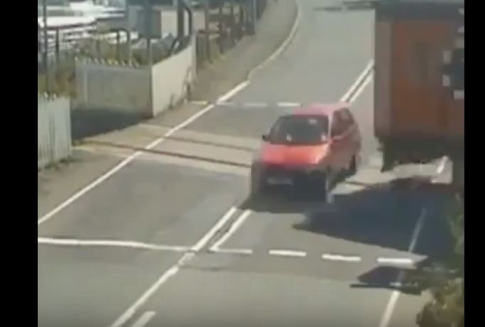 Dangerous Road Accident Video