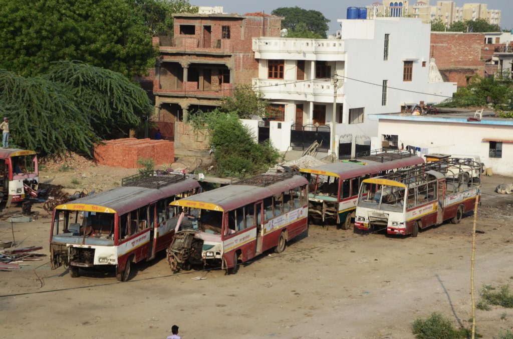 UPSRTC roadways bus