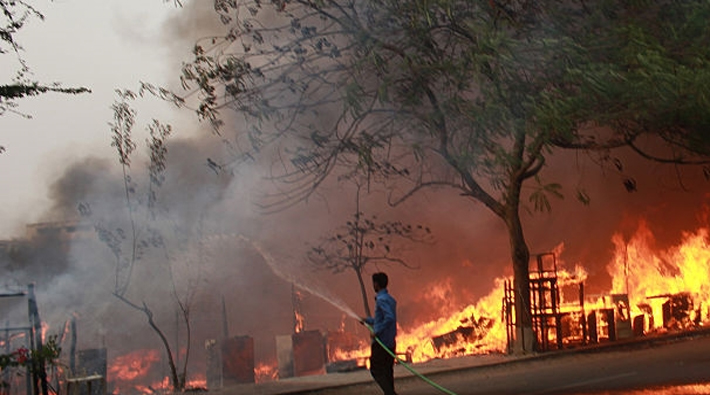 fire breaks out in lucknow