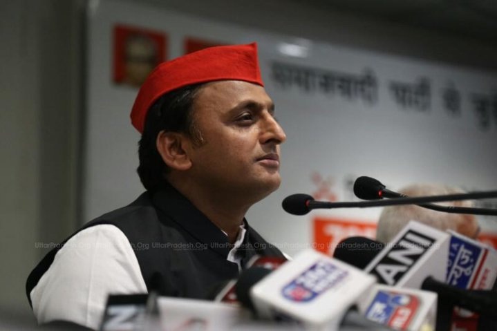 akhilesh yadav statement over azam khan