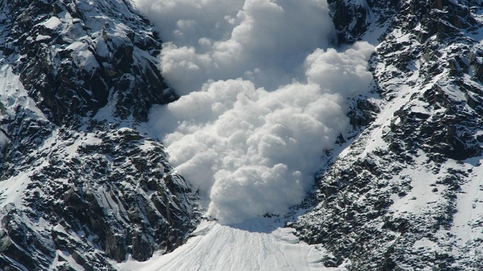 avalanche laddakh