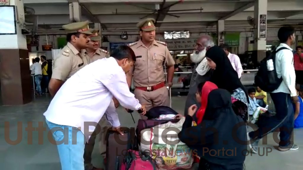 bomb found at charbagh railway station