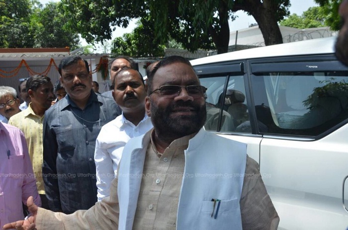 swami prasad maurya attacks mayawati