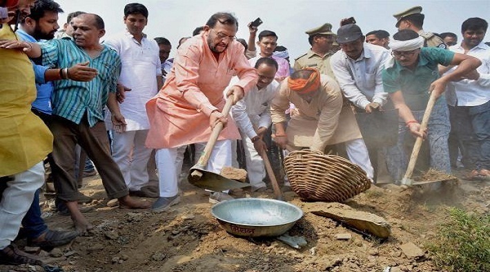 suresh khanna varanasi