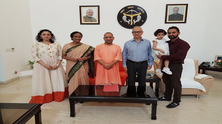 cm yogi congratulates rita bahuguna on her birthday