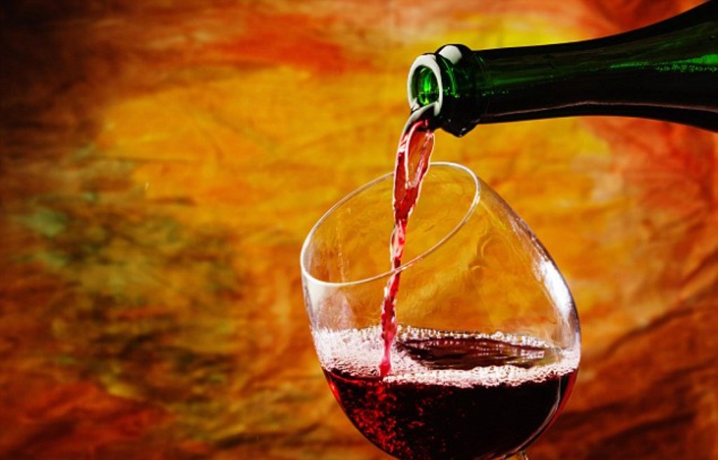 Read how expensive wine tastes better!