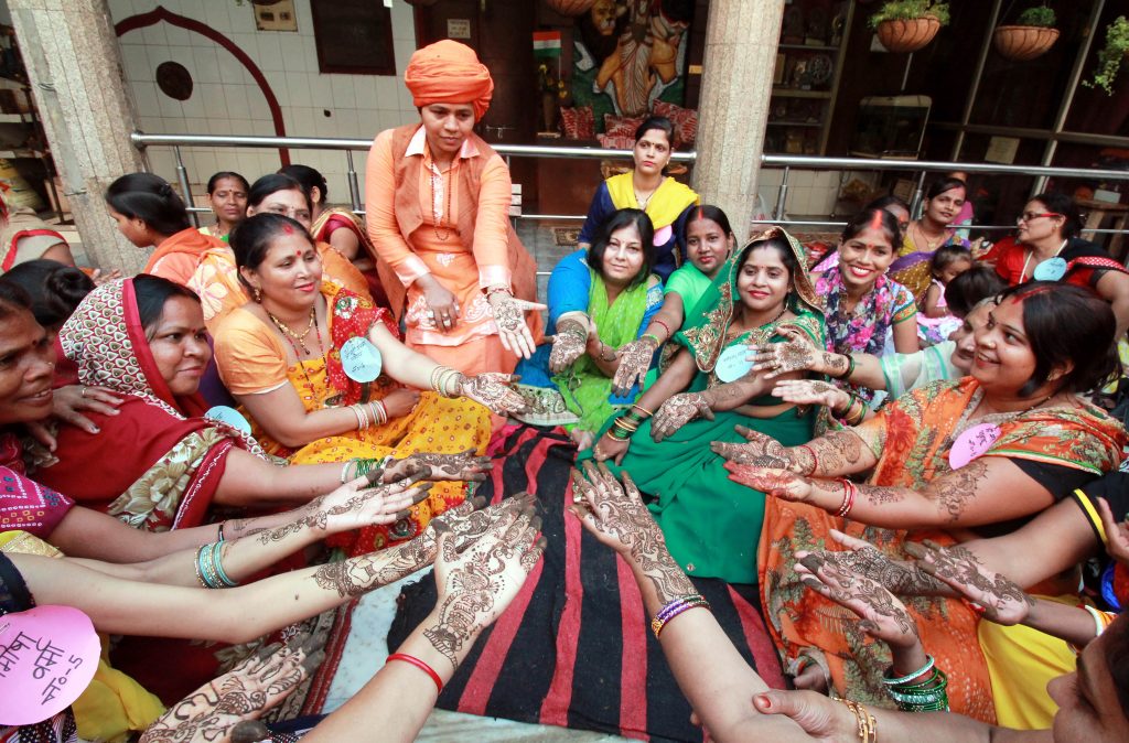 womens celebrated hartalika teej mankameshwar mandir