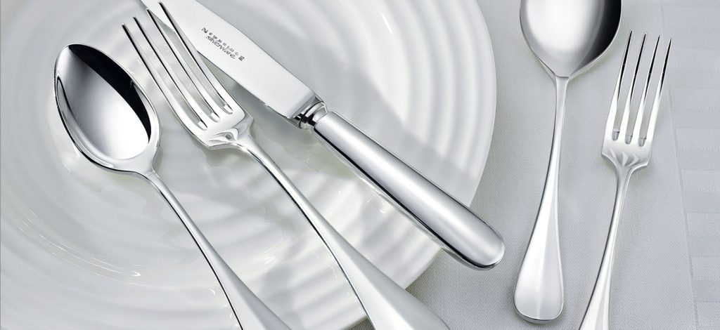 Tips to maintain premium cutlery