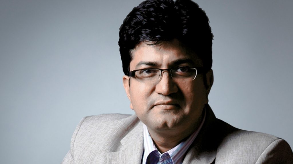 B-Town welcomes Prasoon Joshi as new CBFC chief!