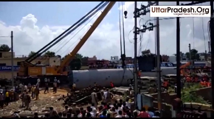 relief and rescue work still On 18477 kaling utkal express derailment