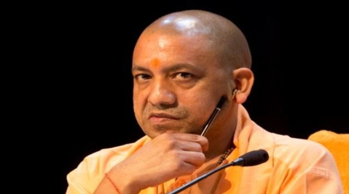 26 IPS officers transferred yogi adityanath up cm suspended 11 while 7 officers transferred in maharajganj