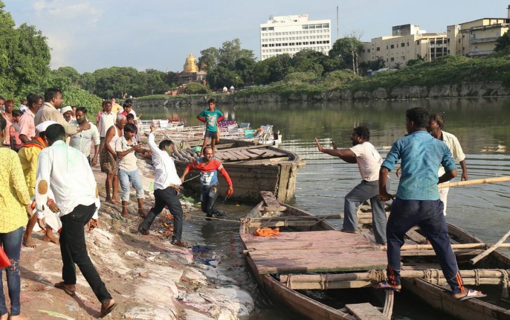 Ganesh murti visarjan