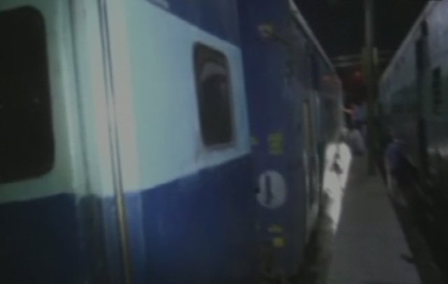 sealdah express derailed